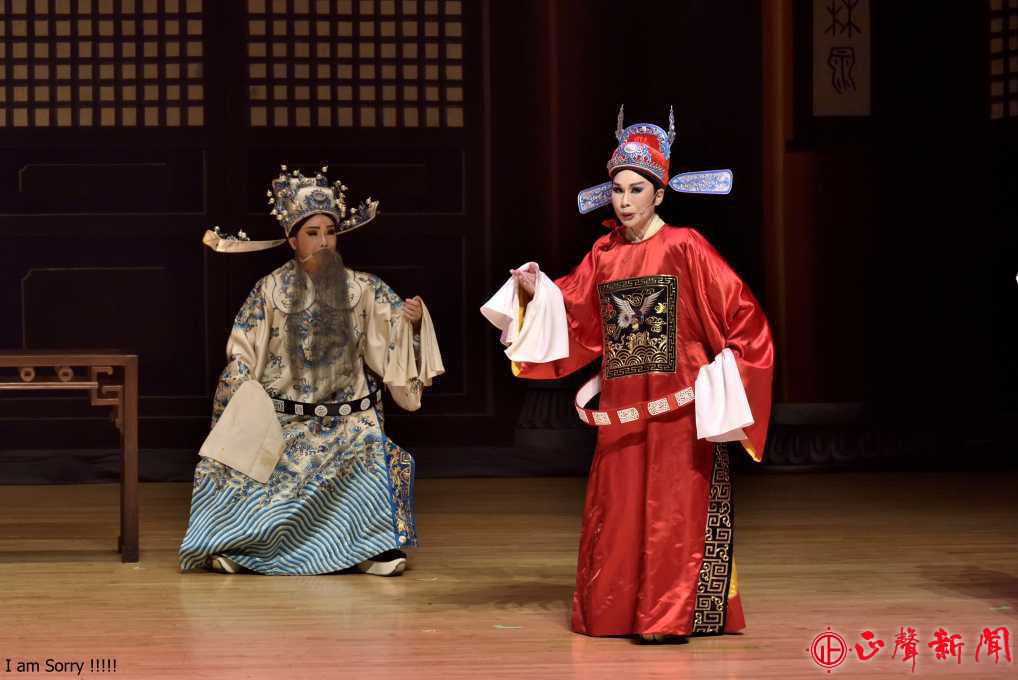  台灣客家山歌團推出幽默、有趣、活潑的客家歌舞劇-2022「青春‧山歌對」，共辦理全國三場次。(記者梁明善攝)-正聲新聞