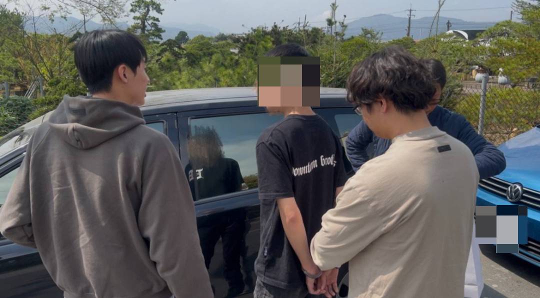 埔里警分局埋伏緝詐 成功逮捕百萬面交車手