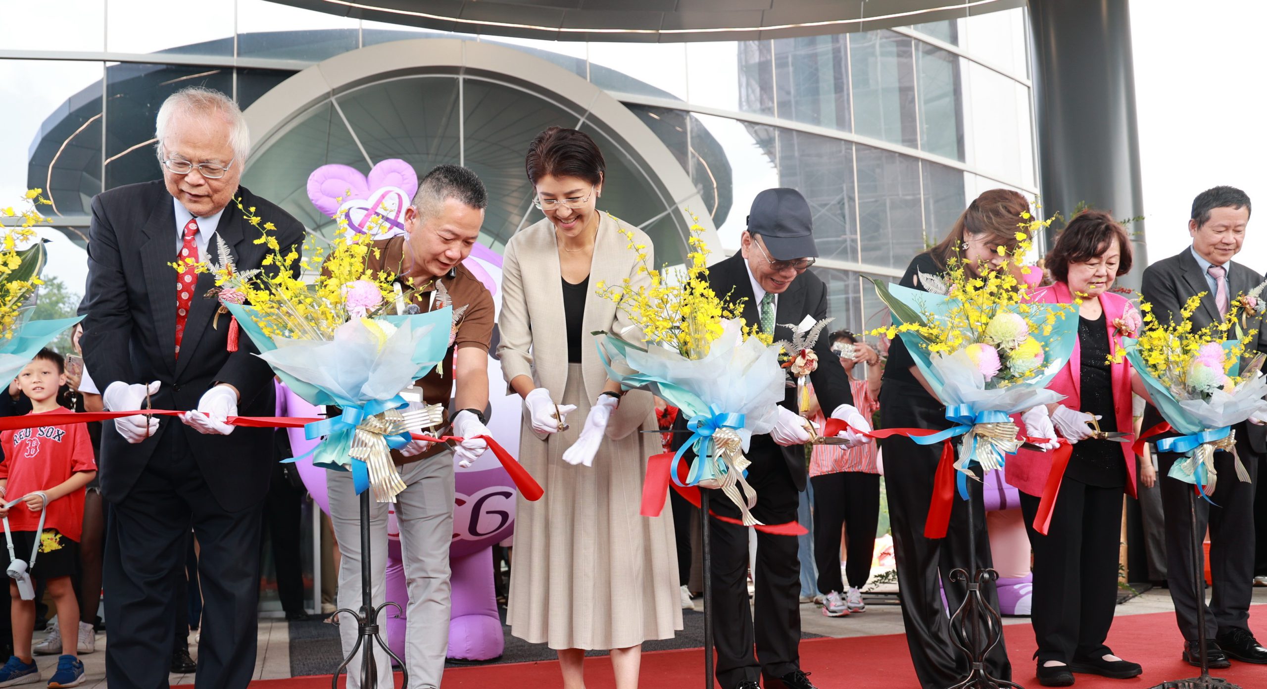 愛妮雅旺來觀光工廠落成 打造全台最大的香氛供應平台