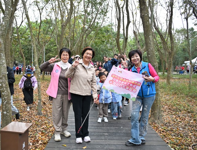 溪州公園森林木棧道區改善工程啟用 整修木棧道1,476平方公尺及多項設施
