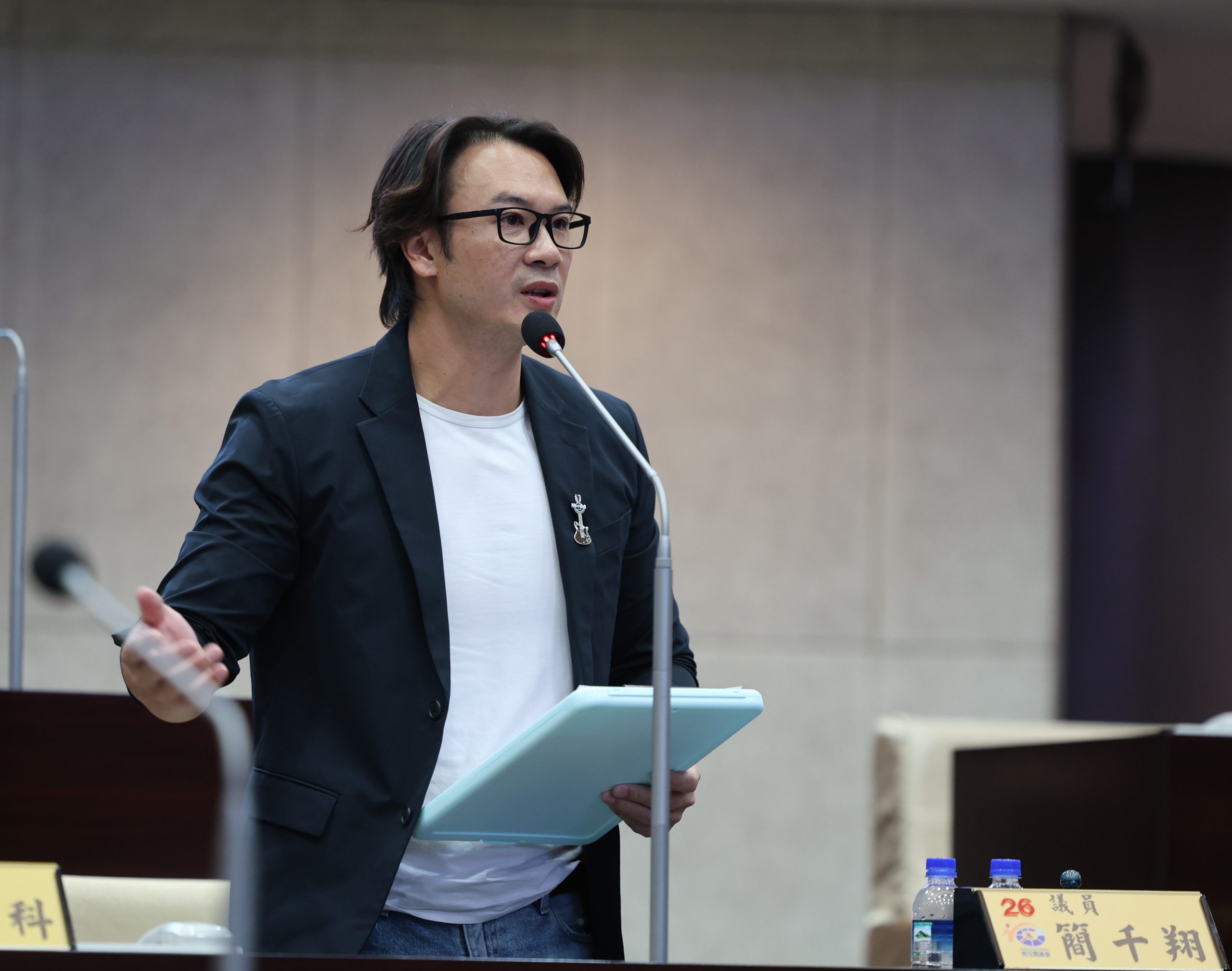縣議員簡千翔力促開辦月嫂補助刺激生育率